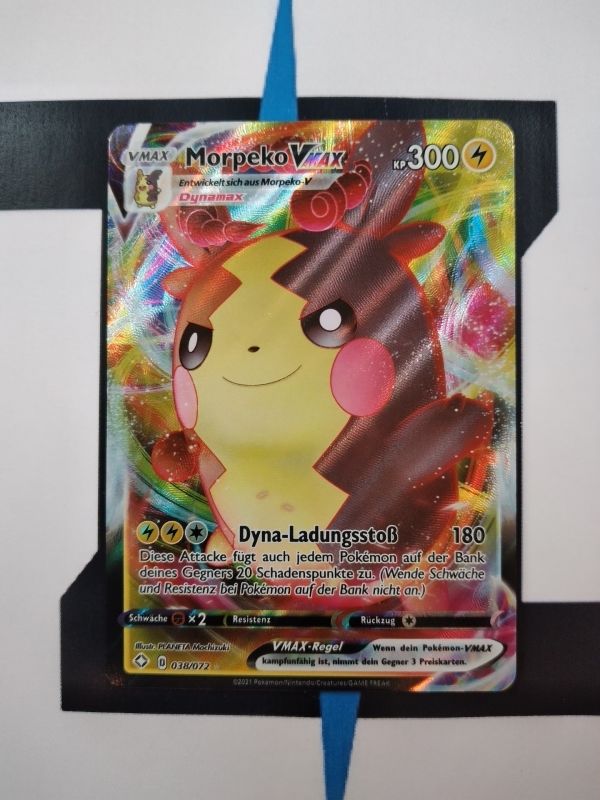    pokemon-karte-morpeko-vmax-glaenzendes-schicksal-038-deutsch