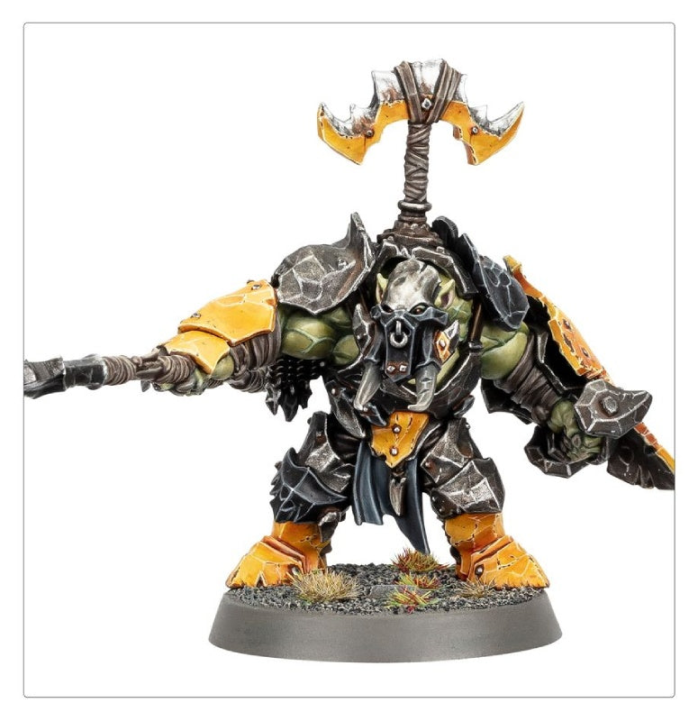 warhammer-age-of-sigmar-orruk-warclans-orruk-ardboys-figur-2-nahaufnahme